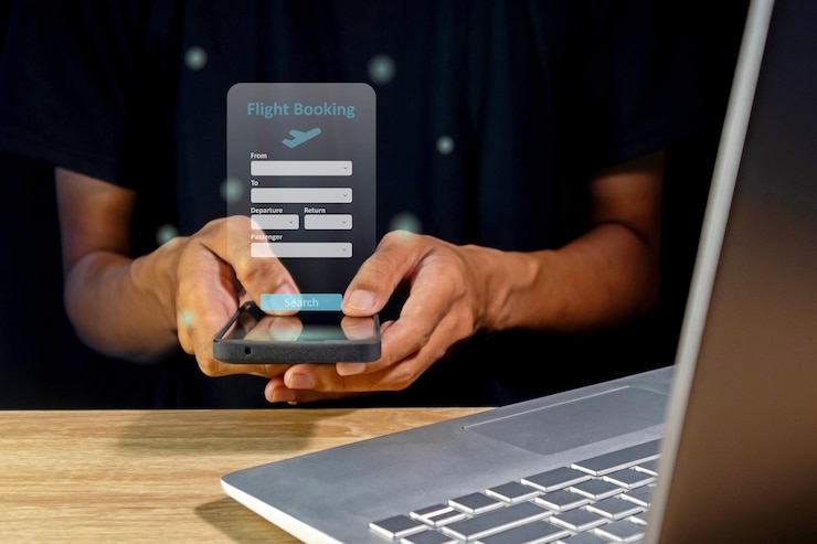 Foto hombre con un teléfono inteligente para reservar un billete de avión concepto de reserva de billetes en línea