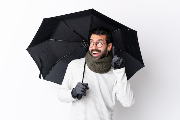 Homem com guarda-chuva