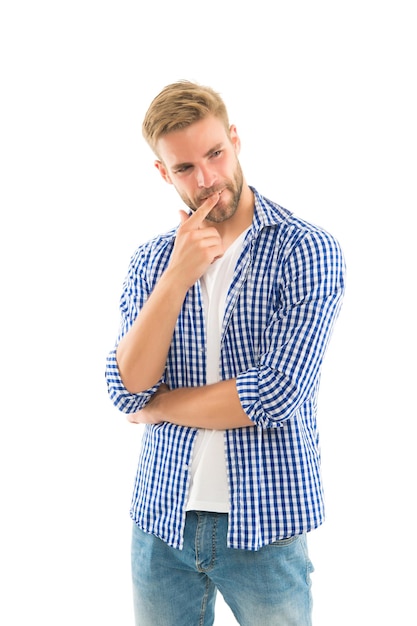 Homem jovem bonito masculino perfeito usa camisa quadriculada estilo de moda masculino casual cara não barbeado tem cabelo preparado isolado no fundo branco conceito de serviço de cabeleireiro cuidados com a pele e o cabelo