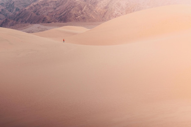 Homem no deserto