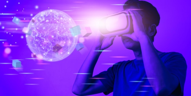 Foto homem usando óculos vr virtual conexão global à internet blockchain e internet das coisas conceito big data tecnologia metaverse inovação de tecnologia futurista futuro