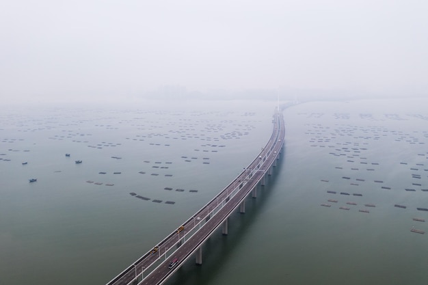 Hong Kong, Hong Kong, 16 de octubre de 2018: - Puente de la bahía de Shenzhen