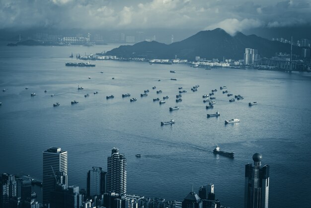 Hong Kong-Stadt im blauen kreativen Filter