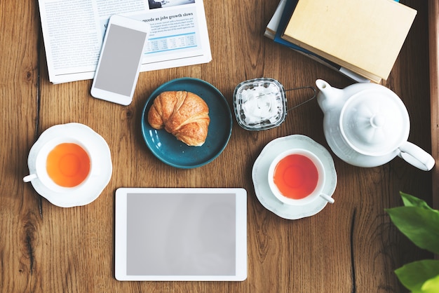 La hora del té en casa