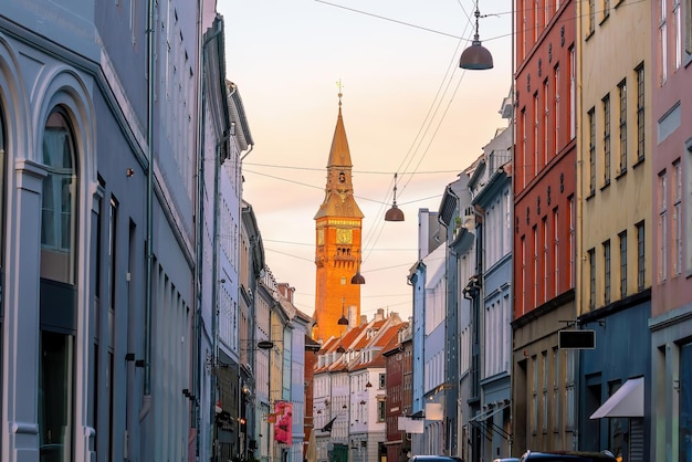 Horizonte céntrico de la ciudad de Copenhague en Dinamarca