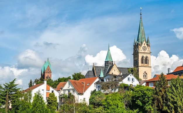 Horizonte de la ciudad de Bad Homburg en Alemania