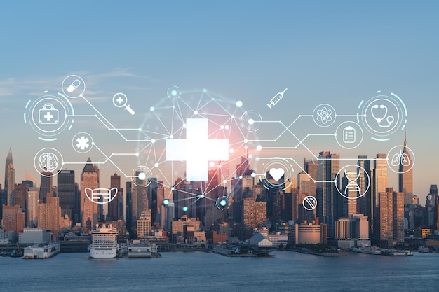 Horizonte da cidade de Nova York de Nova Jersey sobre o rio Hudson Midtown Manhattan arranha-céus ao pôr do sol Holograma de medicina digital de cuidados de saúde dos EUA O conceito de tratamento e prevenção de doenças