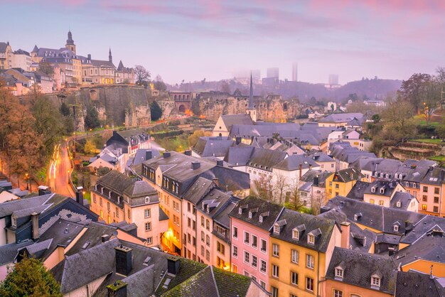 Foto horizonte da cidade velha de luxemburgo vista de cima