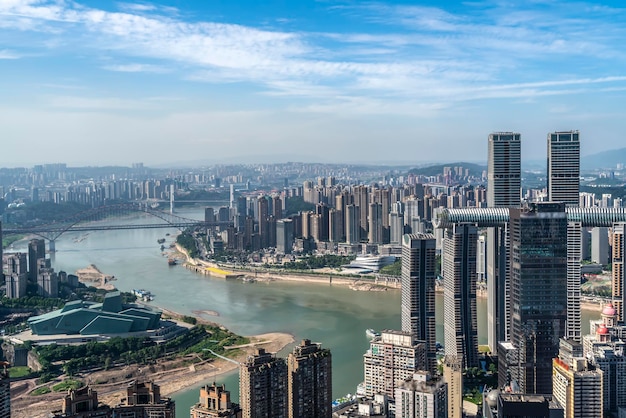 Horizonte de metrópole moderna, Chongqing, China,