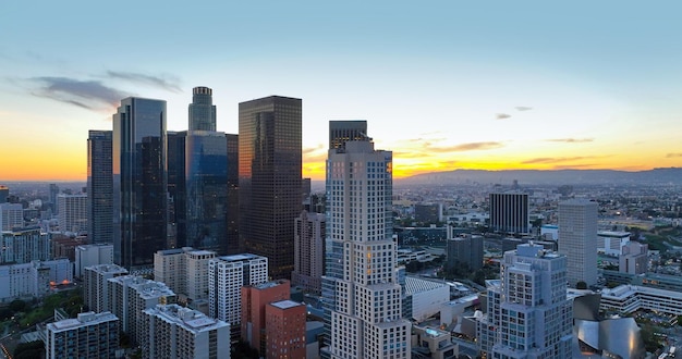 Horizonte de Los Ángeles y rascacielos Vista aérea del centro de Los Ángeles Centro de negocios del edificio de oficinas de la ciudad