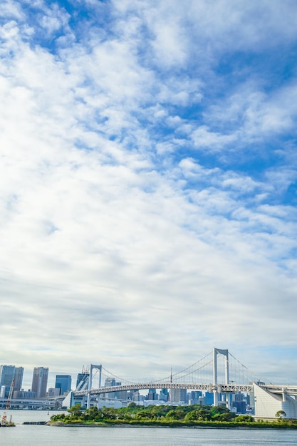 Foto el horizonte de tokio visto desde odaiba lugar de rodaje área metropolitana de tokio