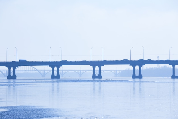 Horizonte, vista de la ciudad Dnepropetrovsk, Ucrania