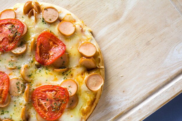 Hot Home Sausages Pizza