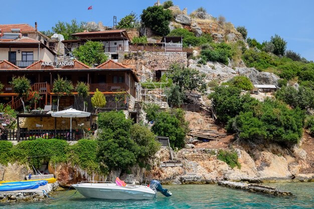 Foto hotel sahil pension turquía aldeia de kaleuchagiz para visitantes ricos en las ruinas de la antigua ciudad de kekova