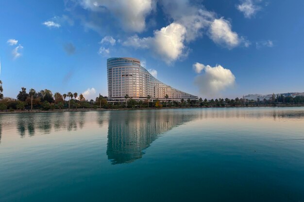 Foto hotel sheraton en adana hotel en el centro de la ciudad de adana