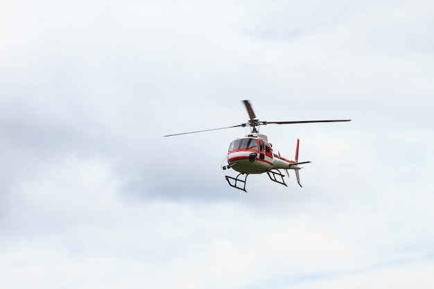 Hubschrauber fliegen