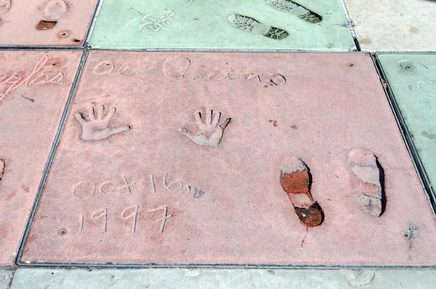 Huellas de manos de Al Pacino en Hollywood Boulevard Los Ángeles, EE.UU.