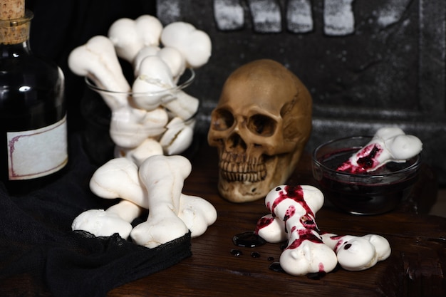 Huesos de merengue espeluznantes, dulces para Halloween