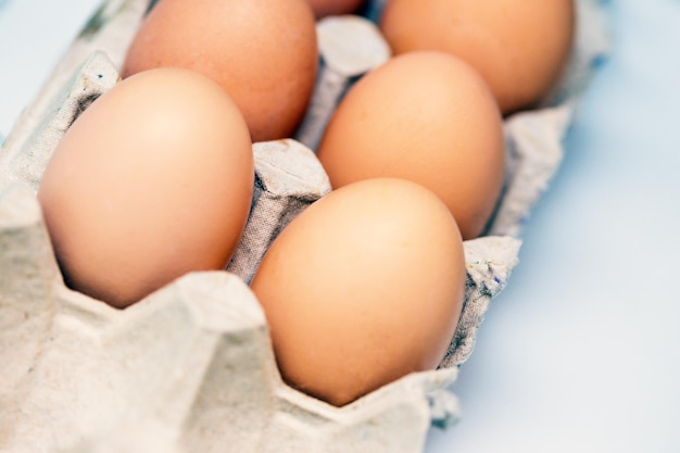 huevos en la caja