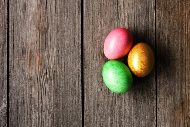 Huevos de pascua de colores