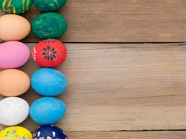 Huevos de Pascua en madera