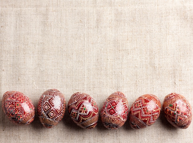 Foto huevos de pascua ucranianos tradicionales