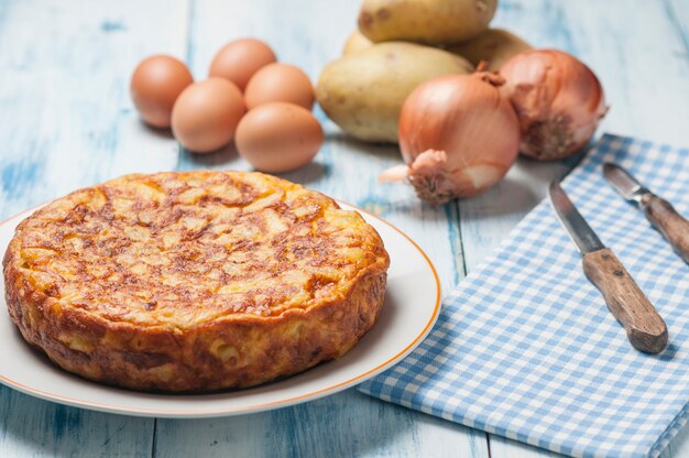 Huevos de tortilla y cebolla