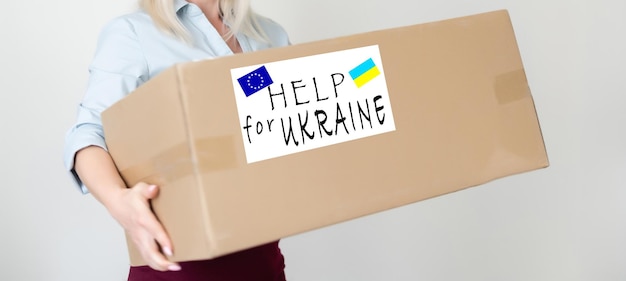 Humanitäre Hilfe für die Ukraine wegen des Krieges Wohltätigkeit und Hilfe für Menschen in Not Flüchtlingsunterstützung