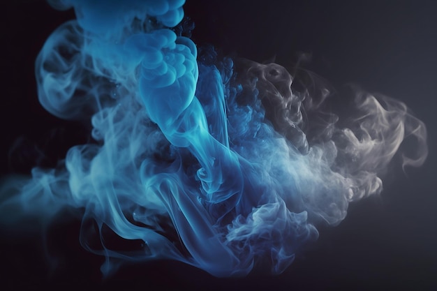 Humo azul colorido sobre fondo oscuro