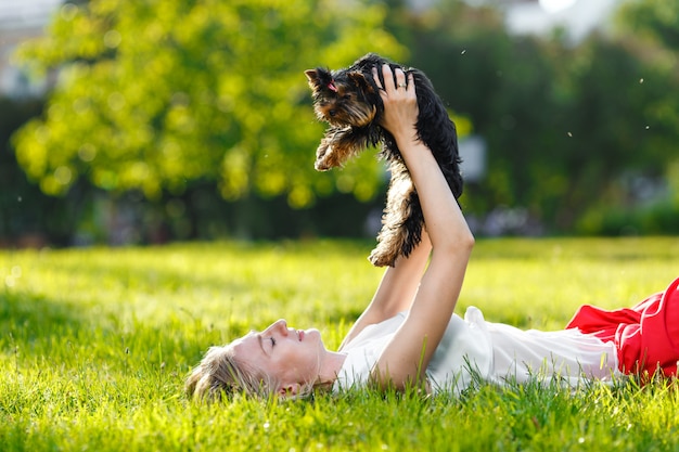 Hund und sein Besitzer