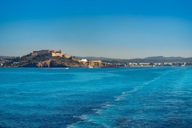 Ibiza Eivissa Castle und Skyline auf den Balearen