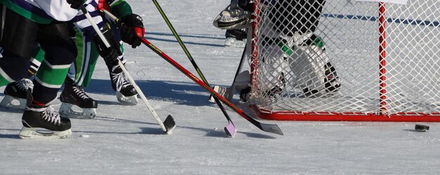 Foto ich spiele hockey.