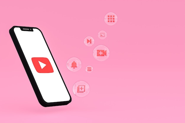 Ícone do Youtube na tela do smartphone ou renderização 3D do telefone móvel em fundo rosa