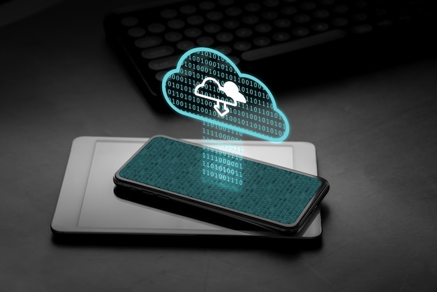 Icono de tecnología de nube en smartphone