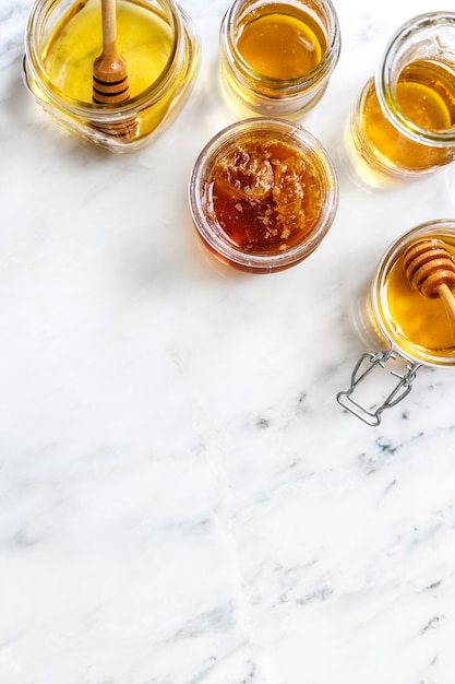 Idea de receta de fotografía de alimentos de miel orgánica