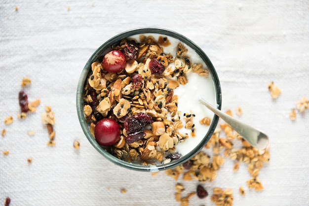 Idea de receta de fotografía de comida de granola saludable