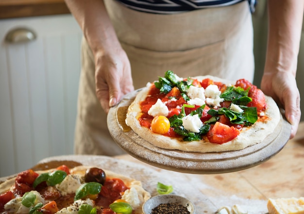 Idea de receta de fotografía de comida de pizza hecha en casa