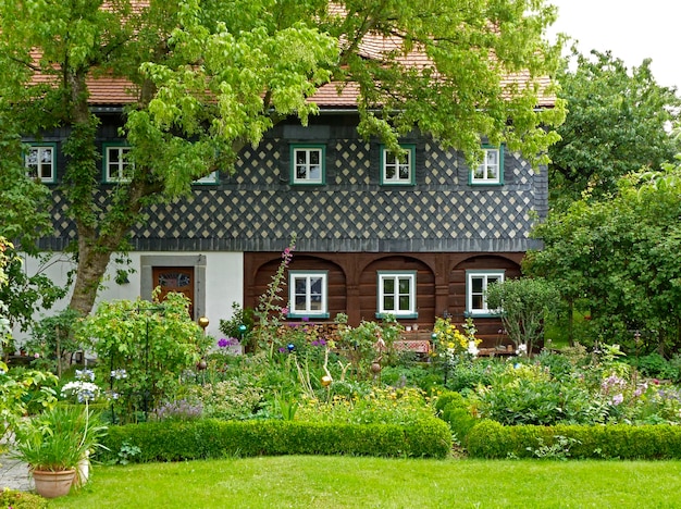 idyllisches Haus