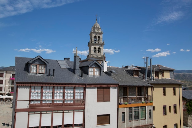 Iglesia Basílica Torre Ponferrada