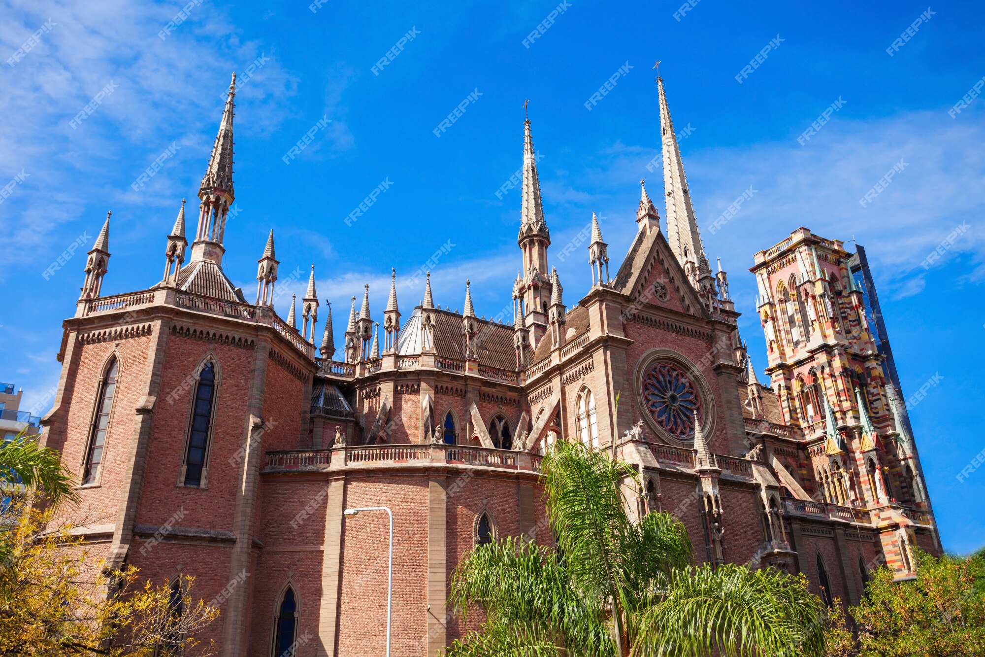 Iglesia de los capuchinos en córdoba | Foto Premium Iglesia de los capuchinos en córdoba | Foto Premium