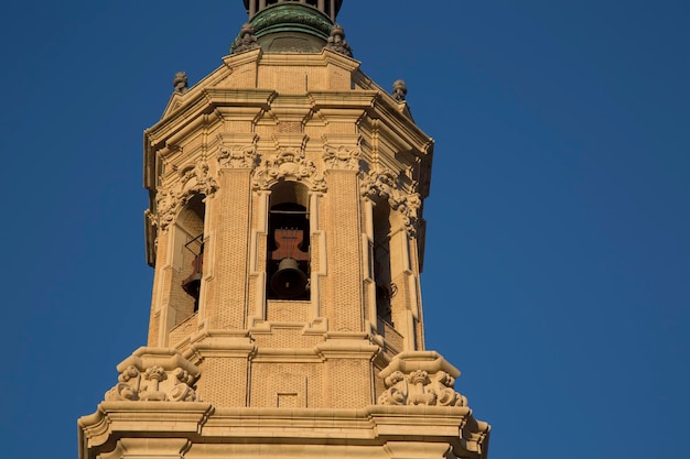 Iglesia Catedral Basílica del Pilar en Zaragoza, España