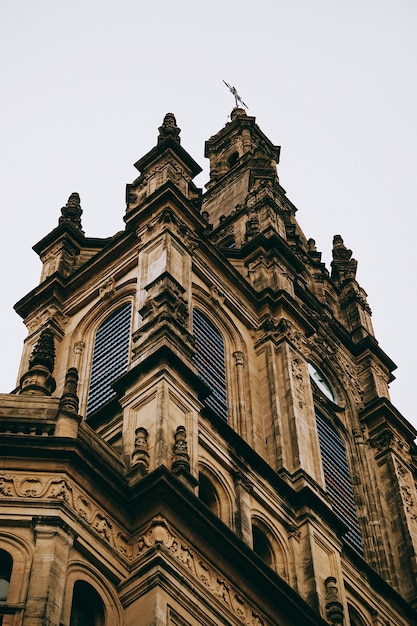 iglesia en la ciudad