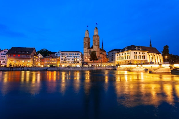 Iglesia Grossmunster en Zurich Suiza