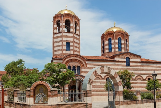 Iglesia ortodoxa dedicada a San Nicolás, Batumi Georgia
