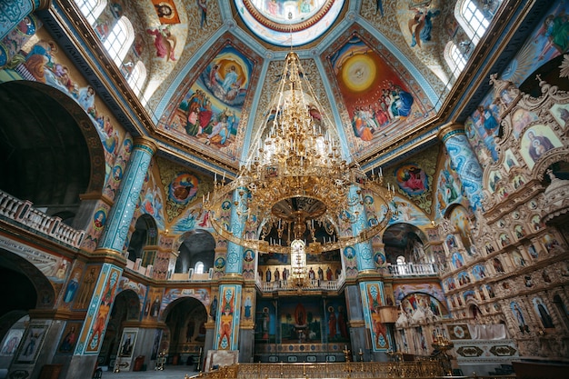 Iglesia ortodoxa en Pochaiv