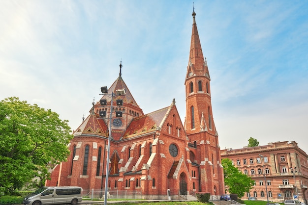 Iglesia Reformada (Iglesia Calvinista) en Hungría - es la iglesia protestante más grande de Hungría