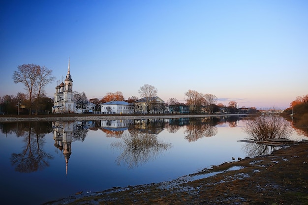 iglesia río panorama vologda, paisaje ortodoxia turismo rusia