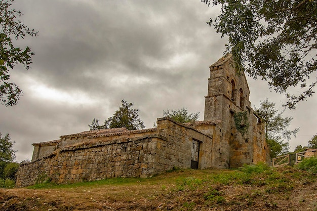 Iglesia románica de la Inmaculada en Rio Panero - Cantabria