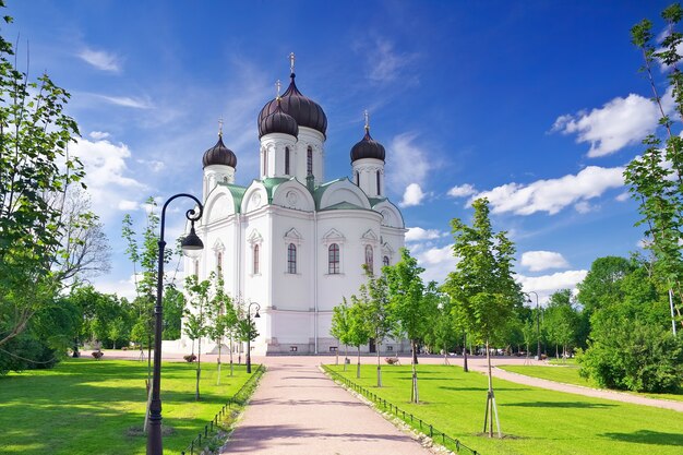 Iglesia rusa en Pushkin, San Petersburgo. ruso