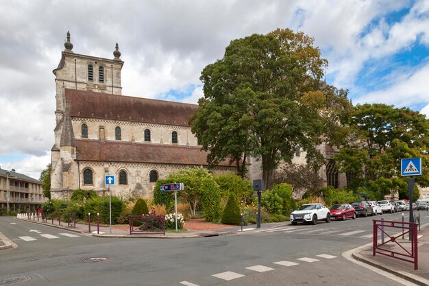 La iglesia de Saint-Etienne en Beauvais.